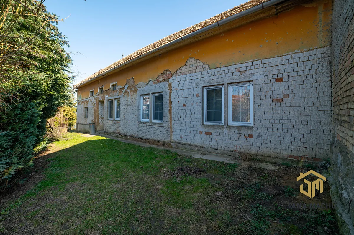Prodej rodinného domu 90 m², pozemek 1920 m²